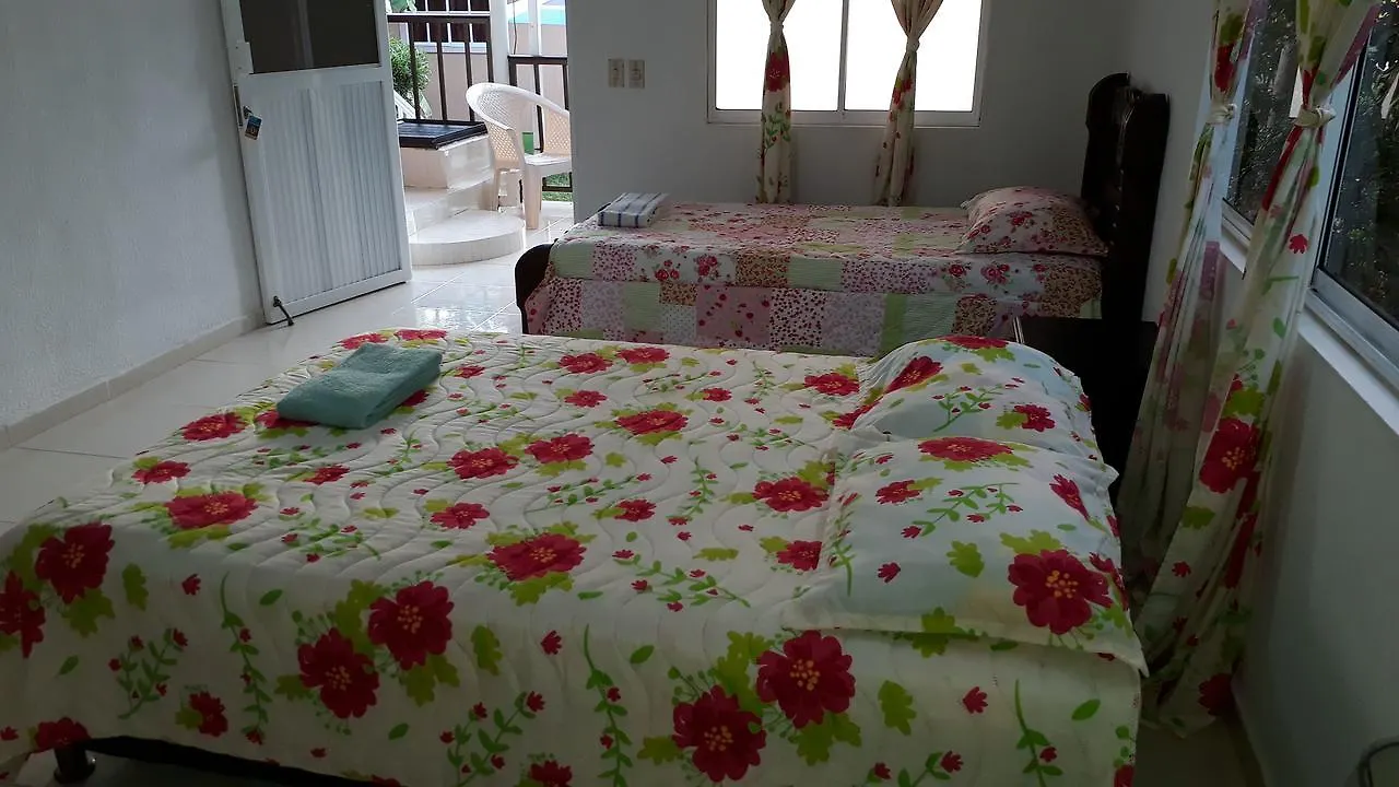 Inn Posada Miss Portia Bahia Suroeste Colombia